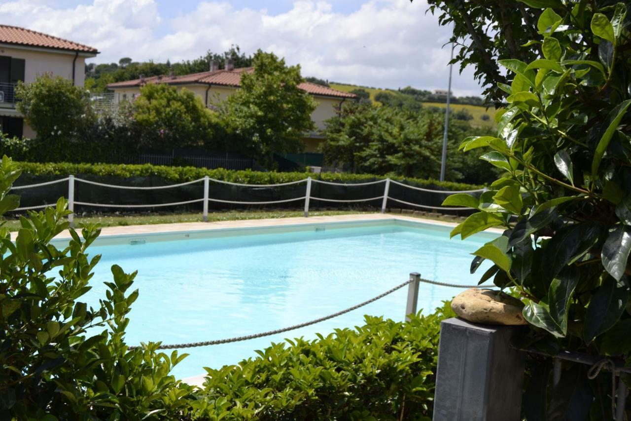 Villa Gugliormella Sirolo Esterno foto